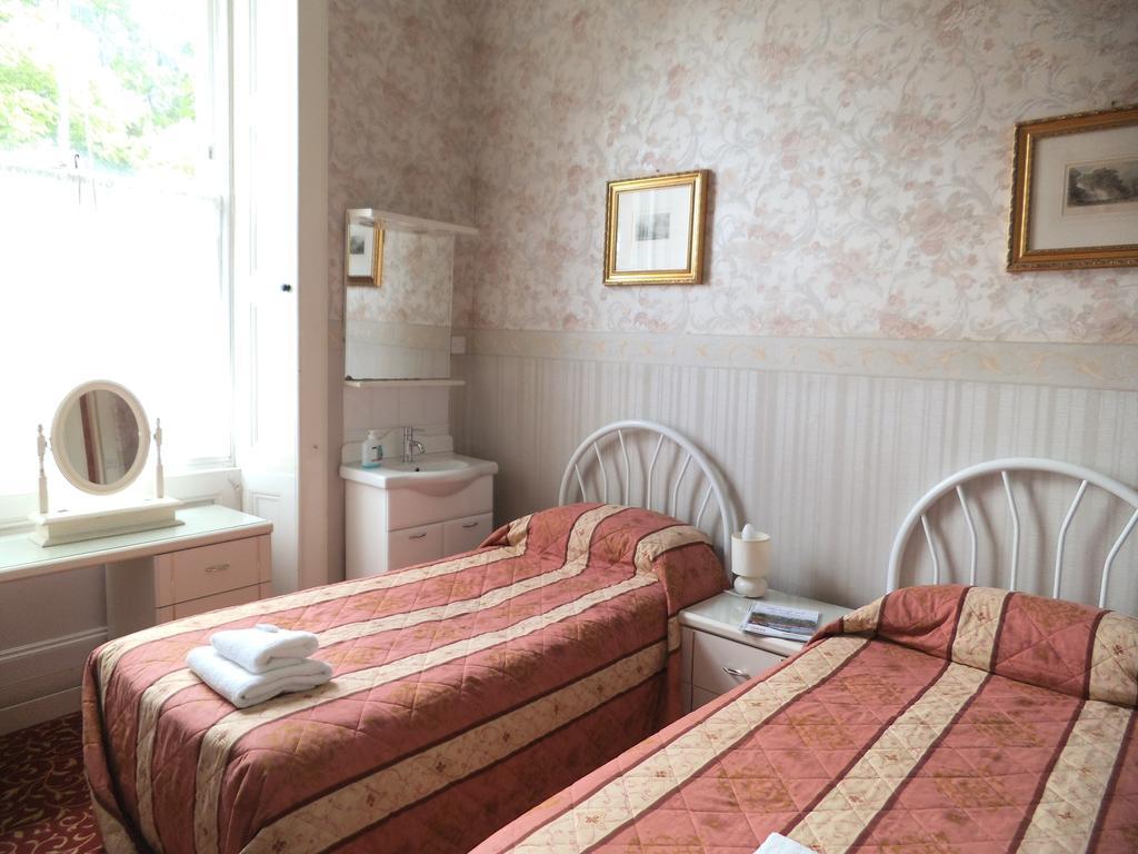 Menzies Guest House Edinburgh Room photo